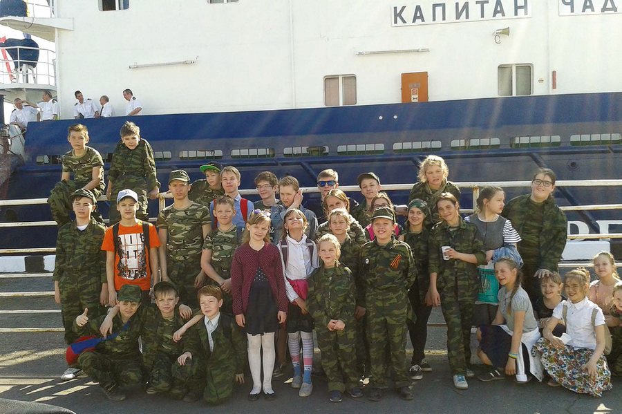 Экскурсия «Искры» на ледокол «Капитан Чадаев»
